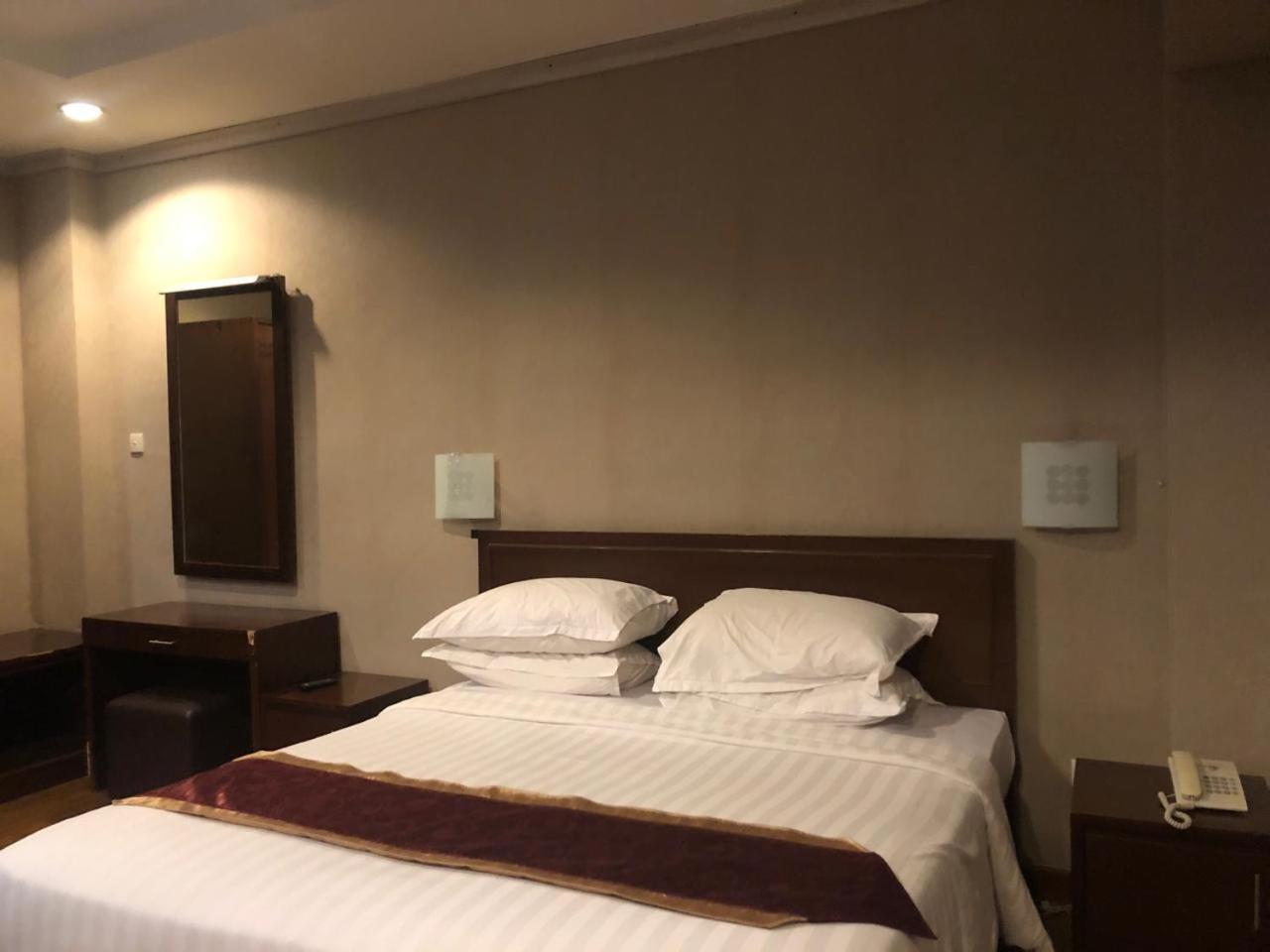 Enhaii Hotel Bandung Ngoại thất bức ảnh