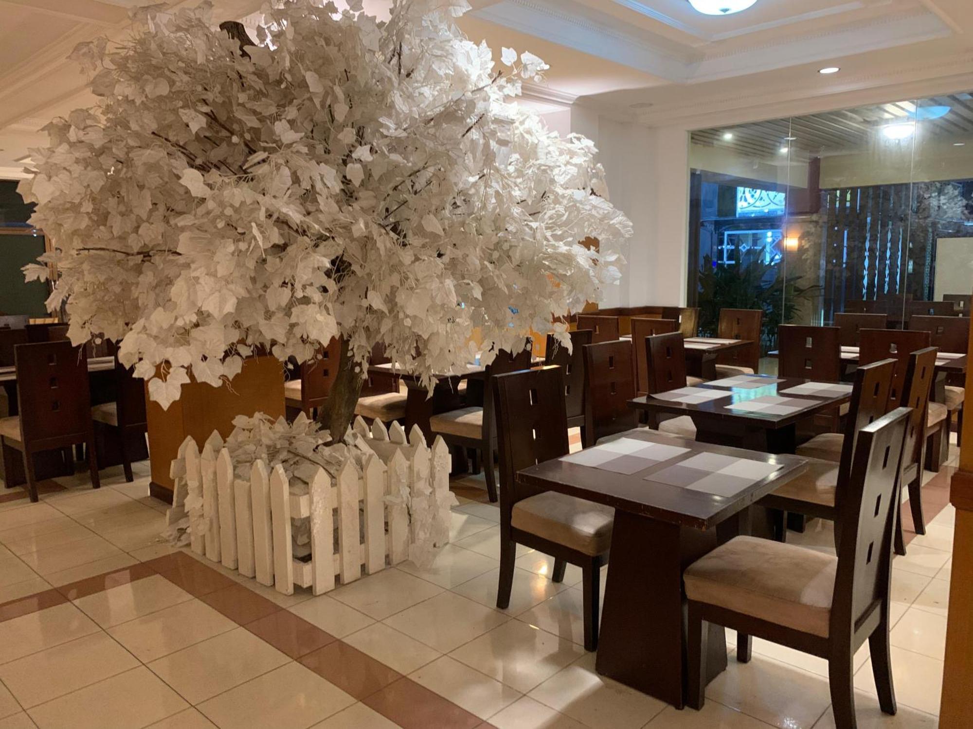 Enhaii Hotel Bandung Ngoại thất bức ảnh